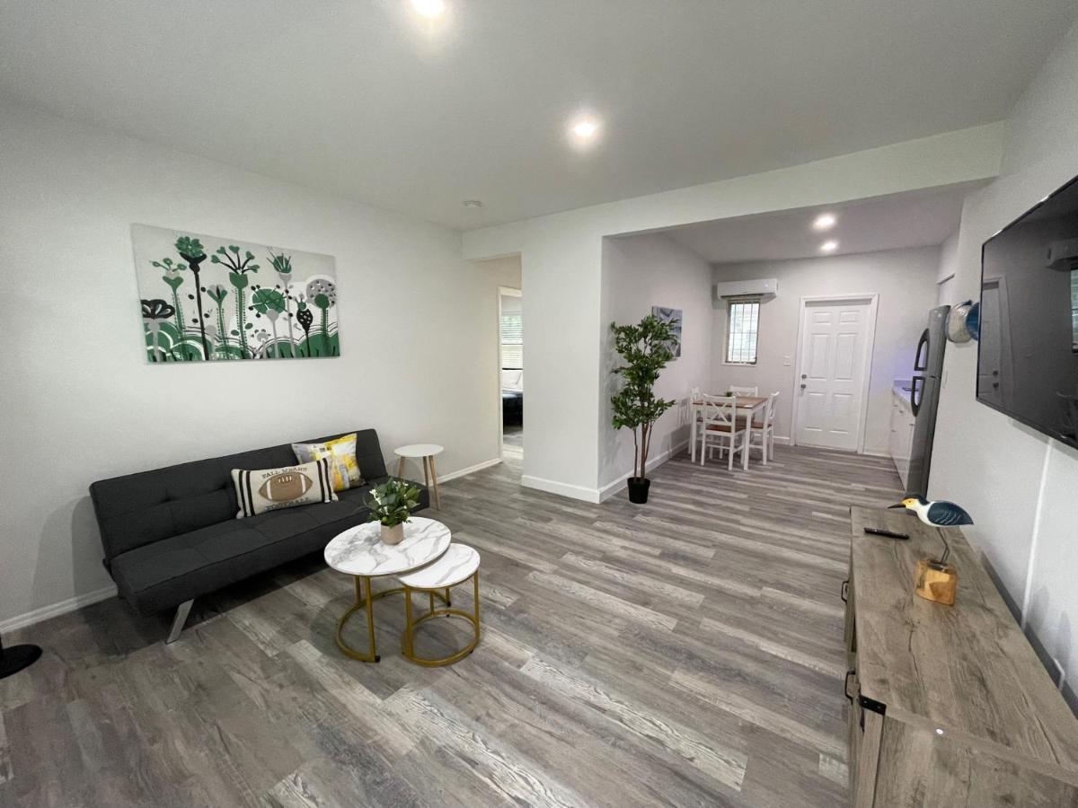 Douglas Rd Apartments Miami Eksteriør bilde