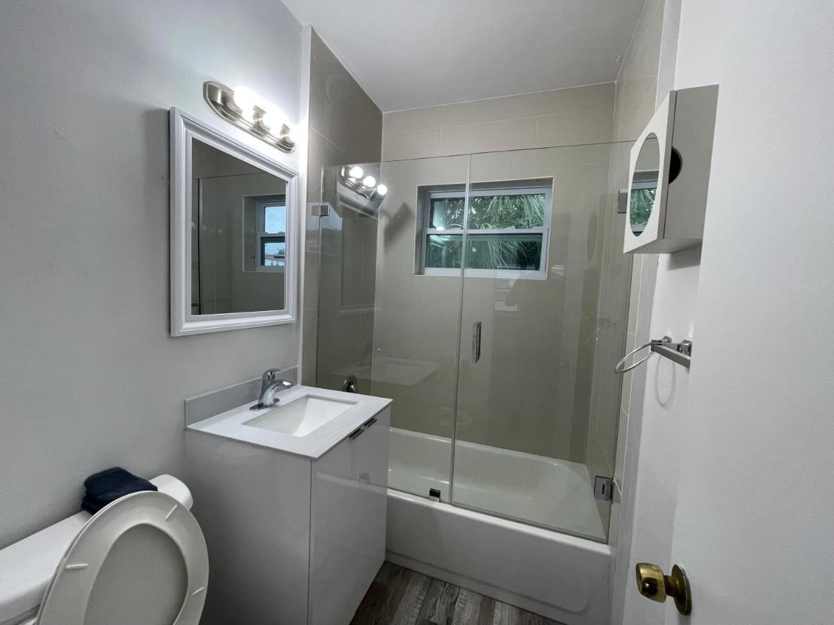 Douglas Rd Apartments Miami Eksteriør bilde