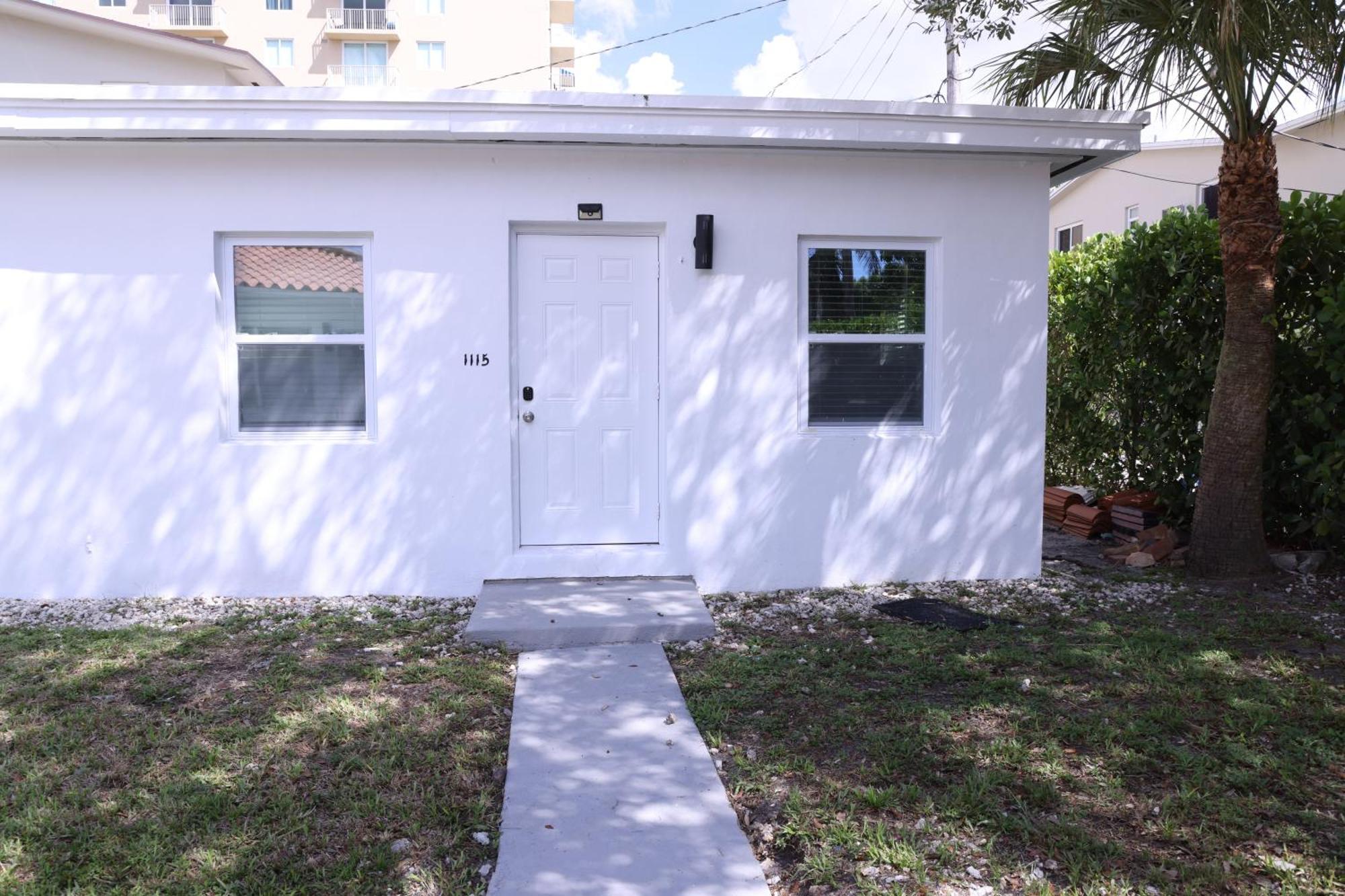 Douglas Rd Apartments Miami Eksteriør bilde