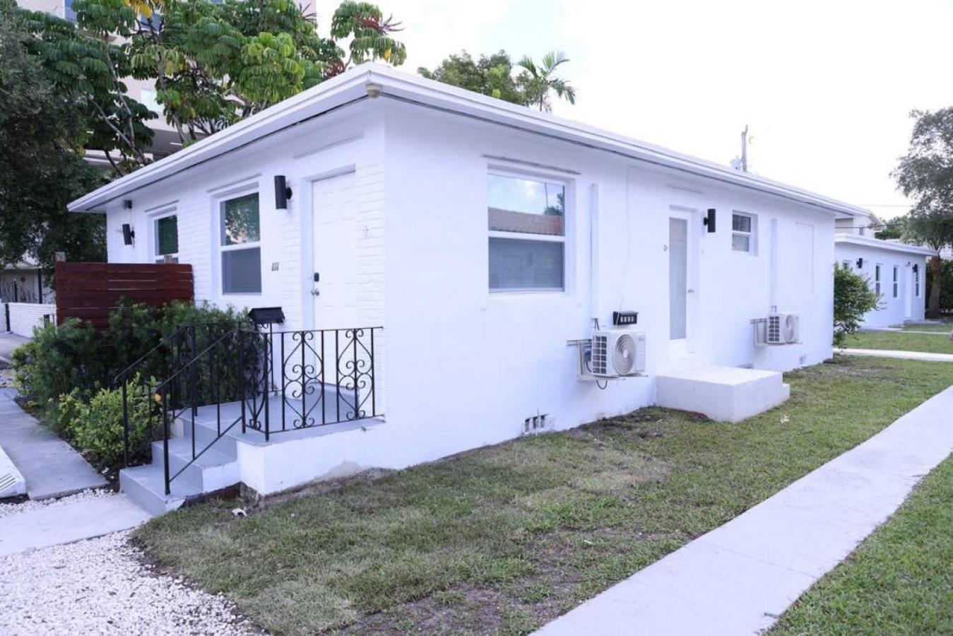 Douglas Rd Apartments Miami Eksteriør bilde